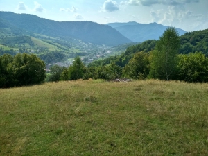 Вид на Колочаву з підйому на г. Дарвайка
