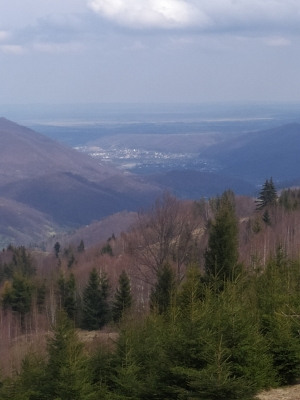 вид на Кути з сокільського хребта