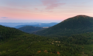 Вид з підйому на о.Несамовите